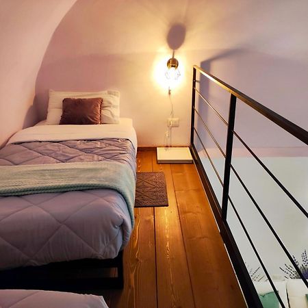 Stanza Con Bagno Privato Orvieto Centro Storico, Aria Condizionata Netflix Vicino Al Pozzo Della Cava-Affittacamere "Carvajal Rooms" Exterior foto